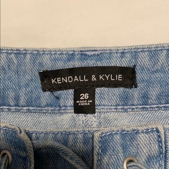 Kendall and Kylie tie up denim miniskirt - Picture 7 of 7